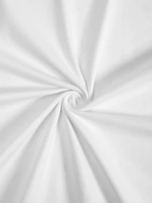 Black T-Shirt With Japanese Calligraphy Character Design. 200g Cotton Breathable Fabric With First-Class Texture And High Quality. The Regular Layout Is Casual And Versatile, Can Easily Show Your Temperament, Suitable For Various Occasions, And The Style Of Both Men And Women Is Unisex. It Is Given As A Gift And Has Been Meticulously Crafted.