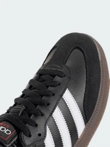 Adidas Originals Adidas Samba OG Premium Sneakers, Timeless Retro Trainers In Fall Tones, Leather & Suede Construction, Low-Top Casual Sneaker For Outdoor, Sports, Sambas For School And Work, Daily Shoes For Skate Outfit - 核心黑 / 雲霧白 / 亮麗紅 - 查看 4