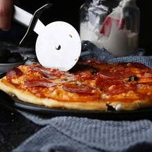 1pc Stainless Steel Pizza Knife, Roller Knife, Roller Knife, Creative Single-Wheel Lace Cutting Surface Roller Pancake Cutter