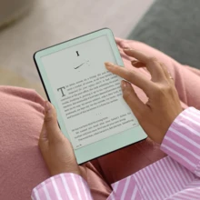 Schutzaufkleber für Kindle Paperwhite 10./11./12. Generation - Mehrfarbiges Muster, perfekt passend für KPW4/5/6 - einfach anzubringen, kein Klebstoffaustritt