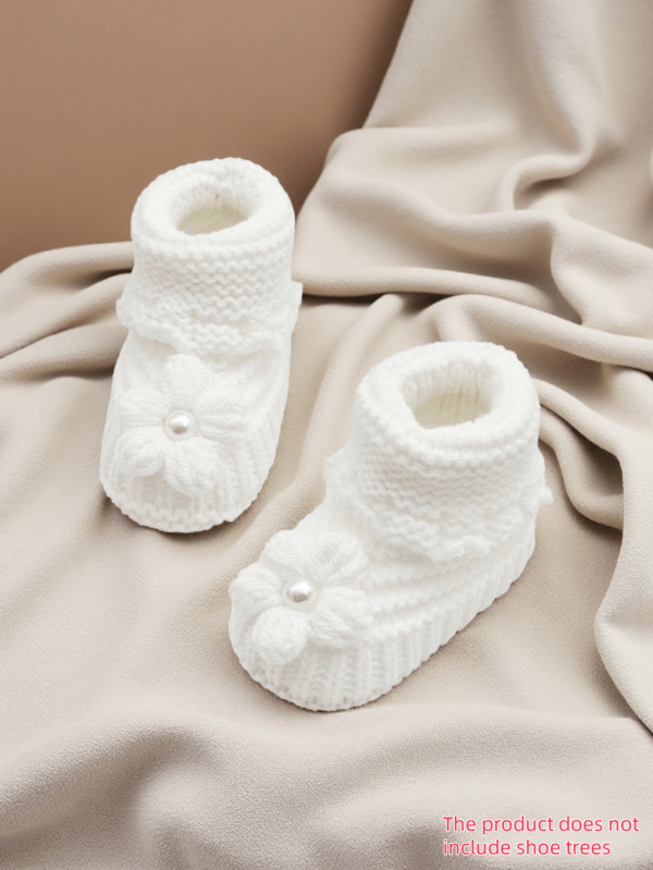 1 Pair Handmade Infant Knit Booties With Flower, White Infant Crib Shoes