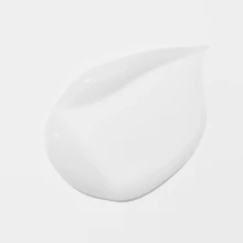 VT Reedle Shot 300 50ML - Face Serum - Hyaluronic Acid - View 3