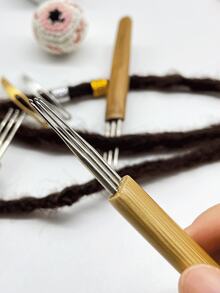 31pcs Professional Braiding Crochet Hook Tool Set - 3 Sizes Crochet Hooks + Hair Clips & Accessories, Home & Personal Braiding Styling Creative Tool Kit, Suitable For Professional Hairstylists - Multicolor - View 2