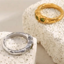 VKHK 1 chiếc nhẫn đơn bằng thép không gỉ mạ vàng 18K đính đá Zirconia trang trí, thích hợp làm trang phục hàng ngày và trang phục cưới cho phụ nữ, làm quà tặng - chiếc nhẫn kim cương - Xem 5
