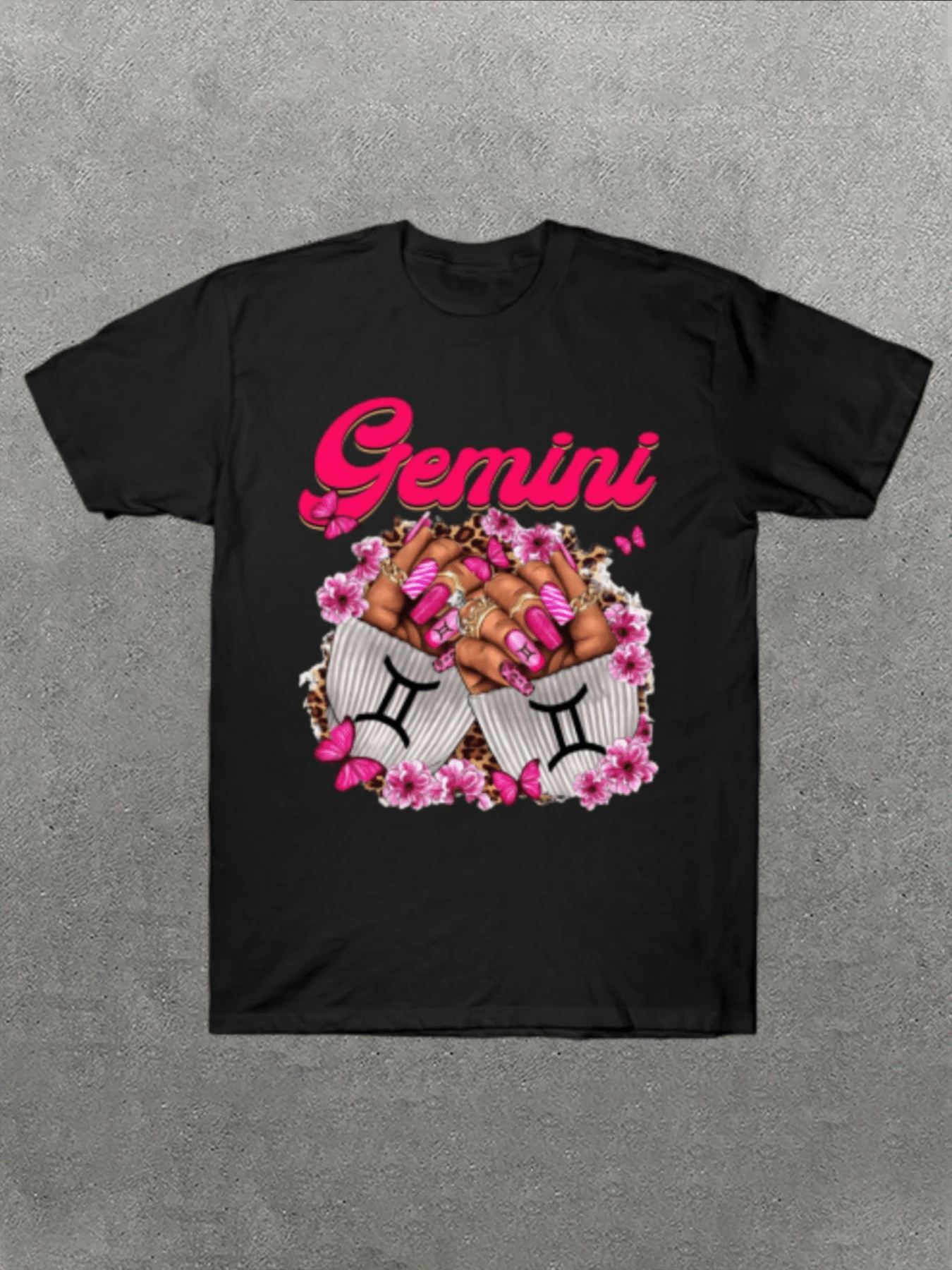 Women's Casual T-Shirt With Gemini Floral And Nails Graphic Comfortable And Soft Short-Sleeved T-Shirt, 100% Cotton, 220 G, Ideal For Spring And Summer, Unisex.