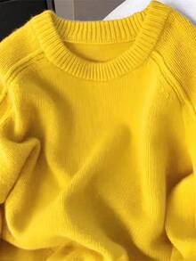 Women's Solid Color Round Neck Raglan Sleeve Long Sleeve Soft & Cozy Knit Sweater, Autumn/Winter