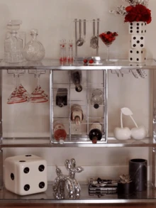 Black & White Dice Vase, Maximalist Ceramic Vase, Vintage Home Decor, Suitable For Desk, Bookshelf, Dining Table, Bar Cart And Vanity, Unique, Cool Room Decoration, Rama Gifts Birthday, Graduation, Back To School Supplies - Multicolor - View 6