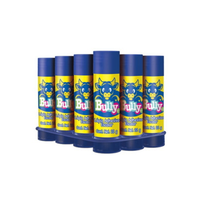 Lápiz Adhesivo en Barra Bully | Presentaciones de 22 g y 38 g | Paquetes Escolares en Charola con 12 Piezas de 22 g o 5 Piezas de 38 g | Pegamento en Barra Práctico y Limpio para Manualidades, Trabajos Escolares, Proyectos de Oficina y Manualidades de Halloween | Ideal para Crear Disfraz Halloween Niño | Fijación Segura en Papel, Cartón, Fotos y Materiales Ligeros | Adhesivo Fácil de Usar con Barra Giratoria para Aplicación Uniforme sin Ensuciar | Perfecto para Niños, Estudiantes, Maestros y Profesionales | Útiles Escolares de Calidad Confiable para Tareas, Manualidades y Proyectos Creativos | Lápiz Adhesivo Resistente, Duradero y de Secado Rápido | Presentaciones Versátiles para Diferentes Necesidades de Pegado | Charola Económica y Práctica para Tener Suministro Siempre Disponible