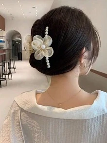 1pc Women's Fashionable Elegant Faux Pearl Flower Hair Clip Fall Fashion Claw Clips Autumn Hair Accessories Hair Claw Hair Clutch Clips For Hair Winter For Vacation Outfits Woman - Champagne - View 2