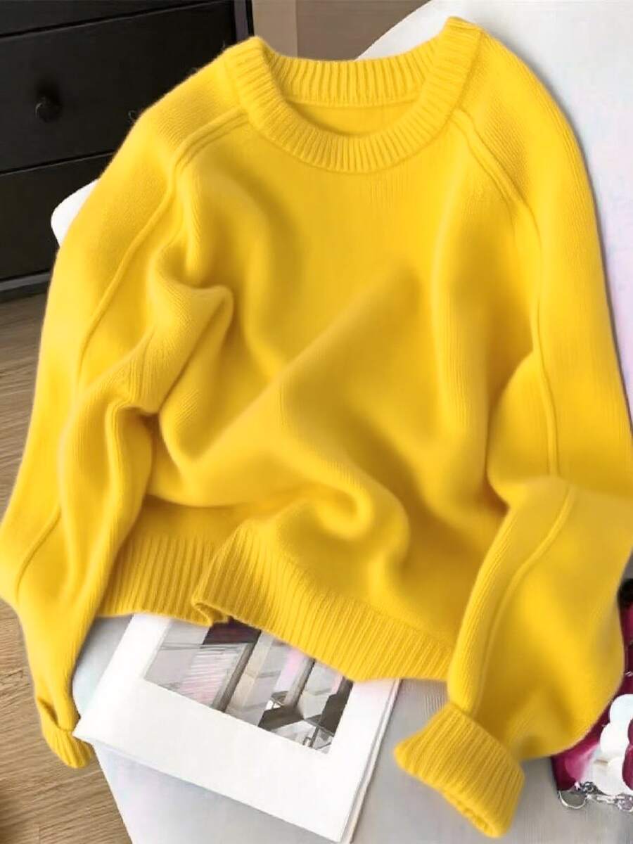 Women's Solid Color Round Neck Raglan Sleeve Long Sleeve Soft & Cozy Knit Sweater, Autumn/Winter