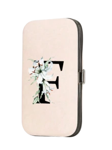 7件套粉色旅行美甲套装，印有百合花和A-Z字母图案。这款宽敞的美甲收纳盒包含不锈钢工具、一把超锋利防溅指甲钳，设计经典。非常适合随身携带美甲护理必需品，例如旅行、户外活动、寄宿学校、居家使用，也可作为圣诞礼物。 - 彩色 - 查看 22