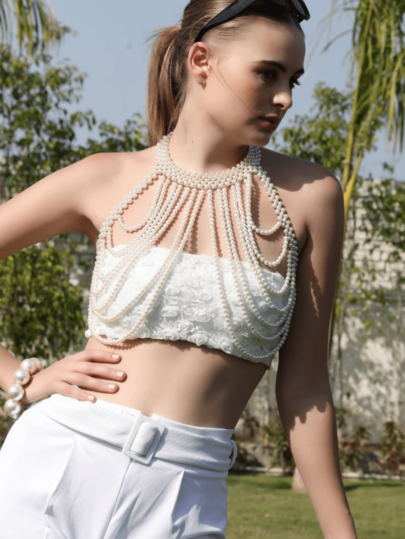 1 pieza Nuevo modelo 2025 Chal de mujer de alta gama tejido a mano con perlas Cadena de hombro con cuentas de moda para novia, Conjunto de cadena corporal de perlas adecuado para usar en bares, fiestas, Halloween, Navidad, festivales de música y otras ocasiones.