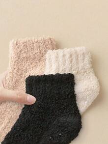 3双装（黑色+米色+咖啡色）男女通用毛绒防滑保暖冬季袜子，适合日常穿着，舒适保暖。 - 彩色 - 查看 3