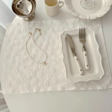 1 pieza/6 piezas Estilo coreano Ins Servilleta pequeña de encaje con forma de corazón, Mantel individual, Posavasos, Tapete multiusos para cubrir el polvo