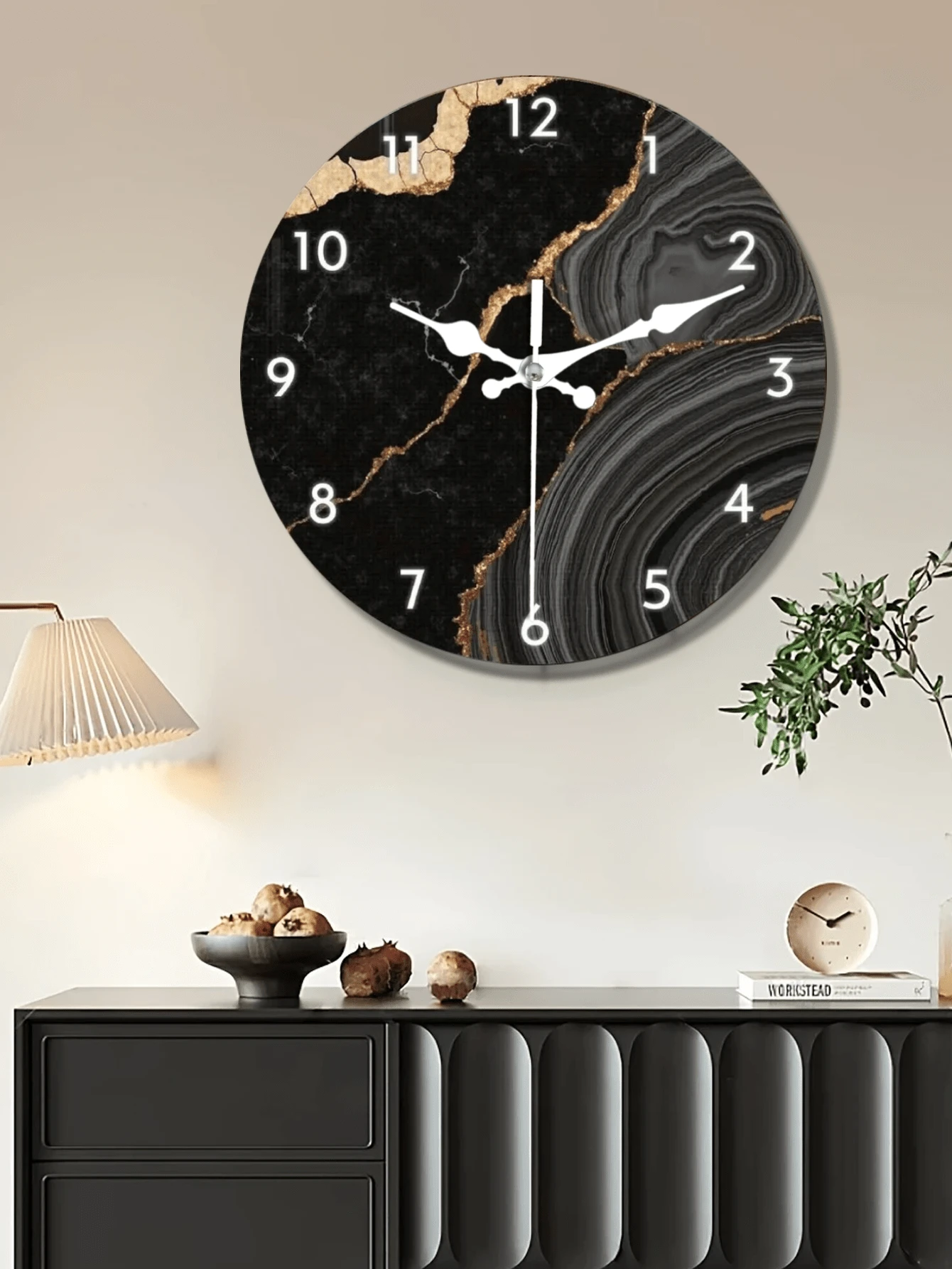 1pc Modern Luxury Black Golden Marble Wall Clock - Silent Non-Ticking Round Wood Frame, Battery Operated (Battery Not Included) - Elegant Home Decor Art Gift For Art Lovers, Christmas, Clock Wall Decor, Sophisticated Design Room Decor