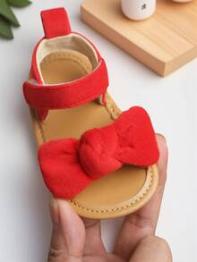 1 par de sandalias planas con decoración de lazo rojo, lindas y apropiadas para el verano - Rojo - Ver 5