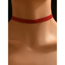 1pc Fashionable Minimalist Elegant Sexy Versatile Single Layer Black Choker Necklace Suitable For Ladies For Holiday And Everyday Wear