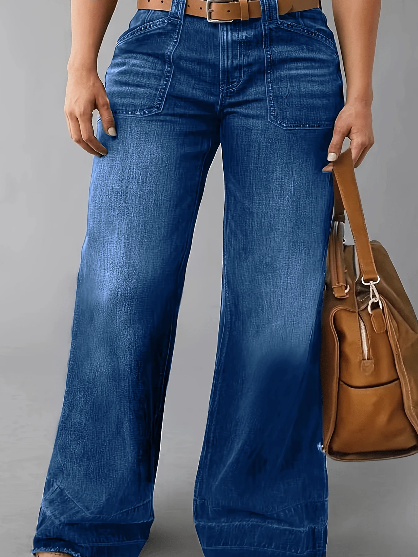 Damen Jeans in Große Größen in tiefem Blau mit Destroyed-Effekt - Loose Fit - Dunkle Waschung - Übersicht 1