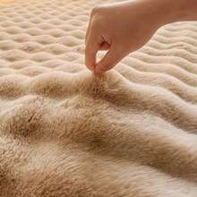 1 块奶油色泡泡毛绒地毯，极简主义，侘寂风格，适合客厅、卧室、梳妆台、椅子，春季新品 - 駝色 - 查看 10