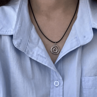 Collar colgante de aleación con diseño en espiral, lazo, collar gargantilla minimalista