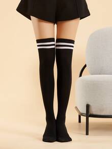 半双装学院风简约百搭过膝袜，舒适保暖 - 黑與白 - 查看 4