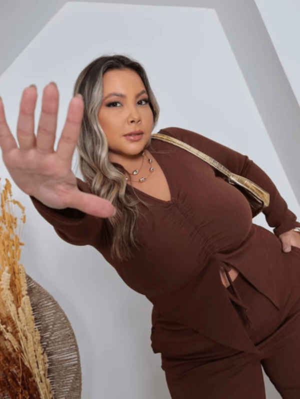 Conjunto Feminino Calça Flare + Cropped Manga Longa Franzido