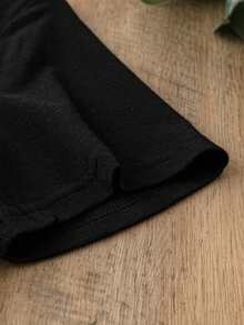 Camiseta casual para mujer de manga corta con cuello redondo, ajuste suelto, con gráfico de esqueleto y flores - Negro 1 - Ver 6