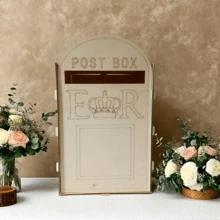 [Buzón de boda vintage] Buzón de boda vintage con decoraciones de flores y corazones, etiquetas de Sr. y Sra., apariencia similar, construcción de madera artificial fácil de limpiar - Decoraciones de boda rústicas, decoración del hogar, estuche elegante para recuerdos, aspecto hecho a mano, regalos sentimentales, acentos con forma de corazón, acabado fácil de limpiar