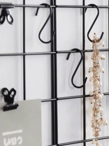 2 件金属墙网格板，带篮子、架子和挂钩 - 黑白线材整理架，适用于照片展示、家居、办公室和厨房装饰、网格墙板展示 - 均碼 - 查看 8