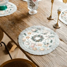1 pièce Napperon imprimé avec motif d'éléments de Noël, décoration de Noël, tapis de table à franges en lin lavable, décoration d'intérieur, vaisselle, cuisine, fête d'intérieur/extérieur, cadeau idéal