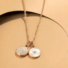 Armani 1 Stylish Necklace, Stylish Mother-Of-Pearl Inlaid With Diamond Collarbone Chain, A Personalized EMPORIO ARMANI Women's Gold Steel Necklace. Suitable For Individual Wear, Daily Use, And Shirt Matching. Ideal Gift Choice