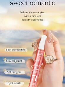 10毫升数码香水喷雾套装，散发清新淡雅的花果香氛。便携设计，非常适合用作衣柜、卧室、浴室、车内、约会或旅行的家居香氛，也可用于日常除臭和增香。也可作为精美的圣诞礼物或生日礼物。 - 多種香味 - 查看 6