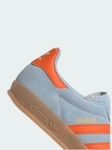 Adidas Originals Adidas Gazelle Indoor Fall Sneaker, Classic Shoe For Daily And Casual Wear, OG Sneaker Style Unisex, Timeless Three-Stripe, Skate Outfit Ideas, - 藍色/橙色 - 查看 4