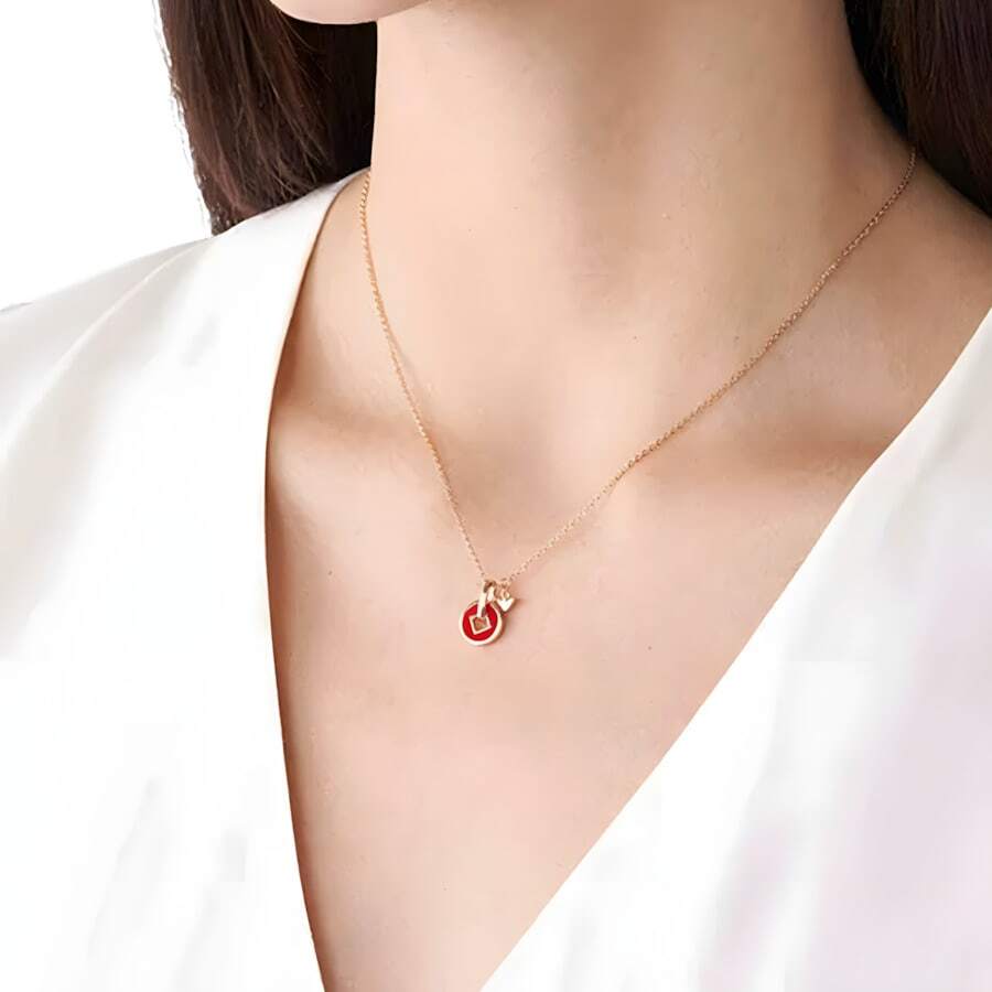 1 Pc Stylish & Retro-Style Red Copper Collarbone Chain 925 Silver Pendant Necklace For Women, A Personalized EMPORIO ARMANI Stainless Steel Rose Gold Necklace. Suitable For Individual Wear, Daily Use, And Shirt Matching. The Ideal Gift Choice