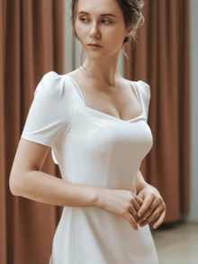 1pc Woman Open Back Wedding Dress, Elegant Minimalist Bow Back Wedding Dress With Short Sleeves, Simple Wedding Dress,White Rustic Crepe Wedding Dress, All Seasons, Elegant And Comfortable, Suitable For Wedding,Party, Singles' Party,Vacation,Bride,Formal Occasions,Dinner Dress,Prom Dress,Homecoming Dress,Cocktail Party,Birthday Party - 白色 - 查看 5