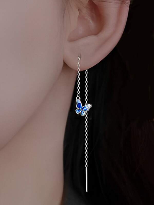 زوج من أقراط الأذن على شكل فراشة مطلية بالذهب الأبيض والنحاس المرصع بالزركونيا، أنيقة وجذابة للحفلات والاستخدام اليومي والمدرسة والمناسبات