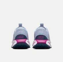 Nike Motiva 女子跑步鞋采用波浪厚底设计，减震耐磨，独特图案外底，穿着舒适，灰色、粉色和海军蓝时尚配色的户外运动鞋，独特设计推荐 DV1238-008 - 紫色 - 查看 4