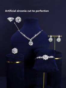 5pcs White Gold Plated Luxury Royal Style Sunflower Design Bridal Wedding Jewelry Set, Handset White Cubic Zirconia, Including Necklace, Bracelet, Earrings, Ring, Suitable For Daily Wear And Wedding Ceremony, Wedding Anniversary Gift - Sunflower - View 3