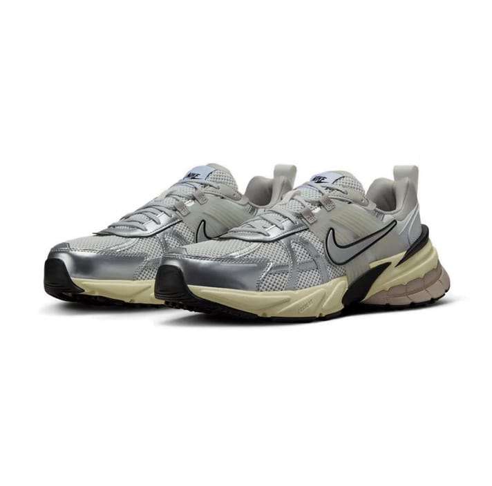 Nike 新款男士 V2K RUN 低帮舒适多功能运动休闲跑步鞋 HJ4497-100 - 銀灰色 - 查看 1