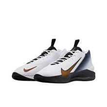 Nike 缓震支撑封装男子篮球鞋，全新抗扭曲超耐用柔软训练低帮篮球鞋，G.T. JUMP ACADEMY EP 金色点缀，时尚休闲篮球鞋，推荐用于场上表现，IH0635-170 - 白色 - 查看 1