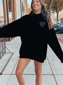 Women's Stylish, Reversible Blue Dinosaur And Heart Print Hoodie. Comfortable Women's Pullover Hoodie Perfect For Casual Street Wear. - màu đen - Xem 3