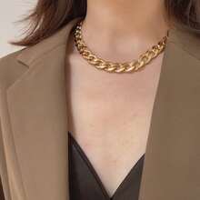 European & American Cross-Border Retro Punk Necklace | Chunky Cuban Link Design | Unisex Hip-Hop Collarbone Choker This Necklace Combines Cross-Border Fashion Appeal (Popular In Europe And America) With Retro Punk Charm, Featuring A Iconic Chunky Cuban Link Structure. It Seamlessly Transitions From A Collarbone Chain To A Choker