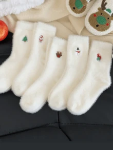 5pairs/1pair Autumn/Winter Women's Socks, White Faux Fur Christmas Socks With Snowman, Santa Claus, Christmas Tree Elements, Thick & Warm, Suitable For Christmas, Christmas Party, Christmas Decoration, Christmas Costume [Styles May Be Random]