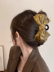 1 Piece Of Gold Border Print Leopard Print Bow Hair Clip, Large Back Head Hair Clip, Fashionable And Stylish Hair Accessory, Hair Claw, Ladies' Autumn And Winter Hair Accessory Winter Hair Clutch Elegant Claw Clips