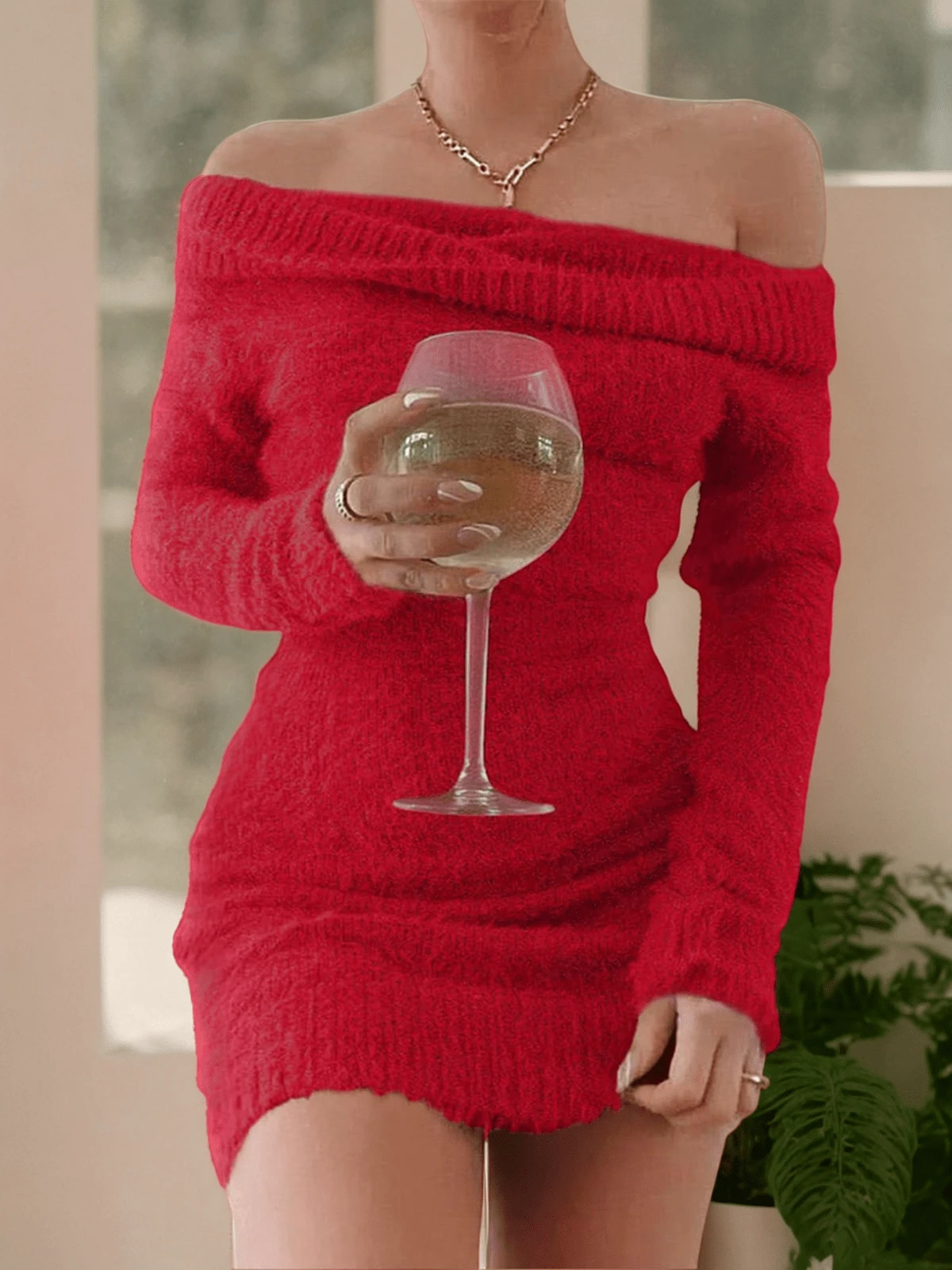 女式露肩修身长袖纯色毛绒针织连衣裙秋冬节日派对毛衣裙,女式冬装,女式秋季针织裙,约会俱乐部性感迷你裙,女士优雅连衣裙,圣诞毛衣裙,圣诞装,女士节日服装 - 紅色 - 查看 1