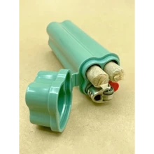 1pc Compact 2-In-1 Flip-Top Cigarette Case With Built-In Lighter Storage - Plastic, Easy To Carry, Includes Lighter & Cigarettes Holder, Ideal For On-The-Go Smokers, Portable Cigarette Holder|Sleek Flip Cover|Easy Grip Design ,Smoking Accessories, Cigarette Storage, Sigaretten Doos