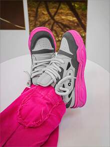 New Outdoor Sports Shoes For Women, Fashionable Thick-Soled Lace-Up Casual Chunky Sneakers