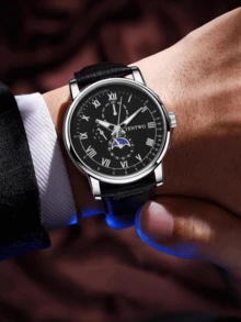 4 قطع مجموعة ساعات رجالية، ساعة بسوار جلد ثلاثية العيون بطراز روماني + سوار كوبي + خاتم أسود بصليب، مناسبة للاستخدام اليومي والعمل، كهدية عيد ميلاد للرجال - الأسود - مشاهدة 2