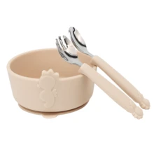 Set di stoviglie per bambini 3 pezzi con ciotola con ventosa e posate in acciaio inossidabile 304, ciotola in silicone a forma di animali marini (6 colori: cavalluccio marino). Materiali: manici in silicone resistenti al calore + base magnetica a tenuta stagna | Lavabile in lavastoviglie e microonde | Certificato CE/FDA | Design adatto ai bambini per viaggi, casa e asilo | Caratteristiche di antiscivolo | Perfetto per pasti per bambini, svezzamento e regali per compleanni dei bambini