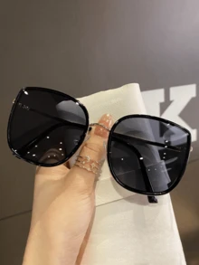 1pc Women's Square UV Protection Fashion Metal Frame Glasses, Suitable For Outdoor Activities And Photography